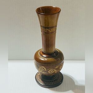 Hand Crafted Brown Wooden Gold Vase
Wood Lathe Turned Intricate Carving